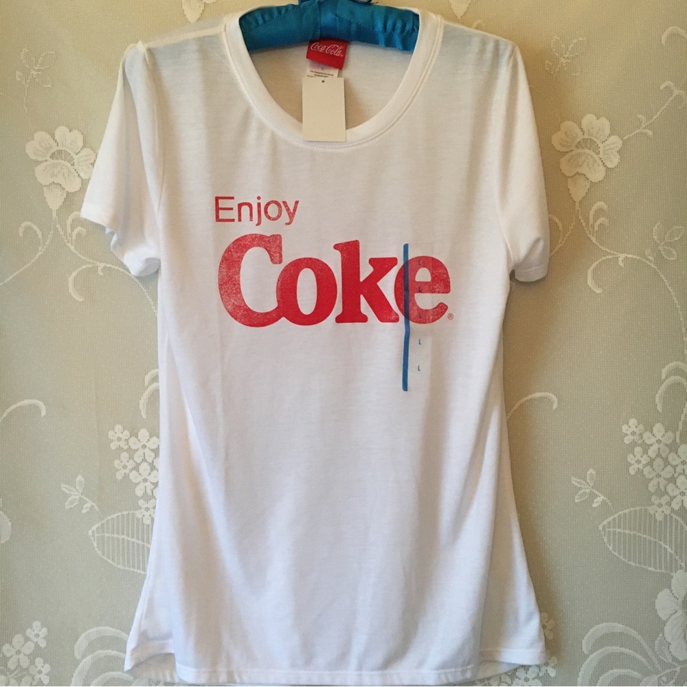 Coca Cola Classic Vintage-Inspired T-shirt